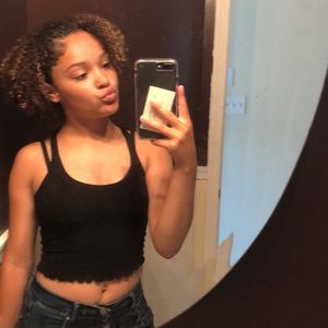 Meet your Posher, Brea